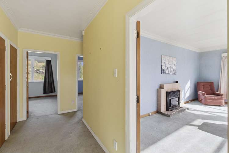 64 Goldfinch Street_5