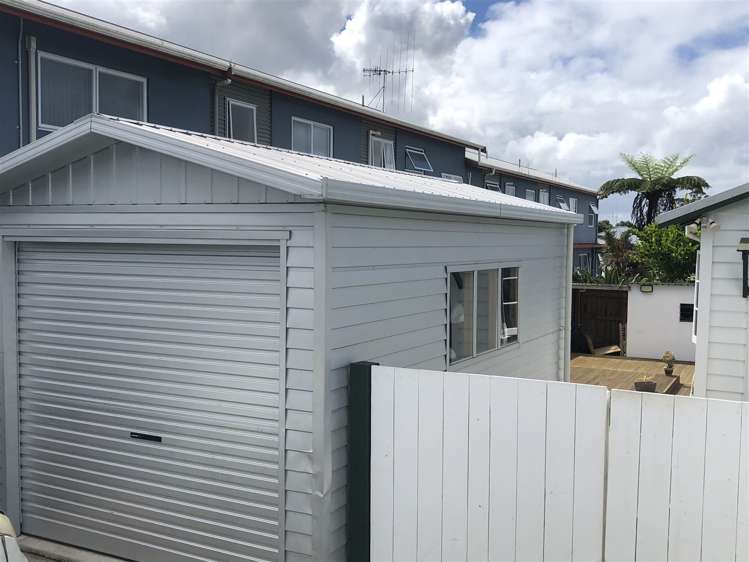 357 Western Hills Drive Avenues_17