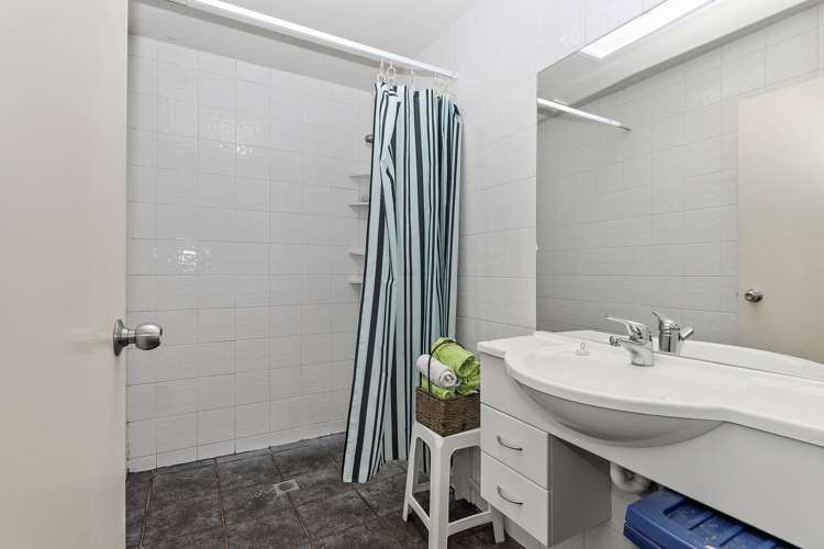 6/17 Beatty Street Melville_7