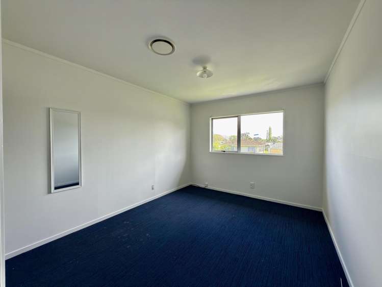 2 Carey Place Otara_6