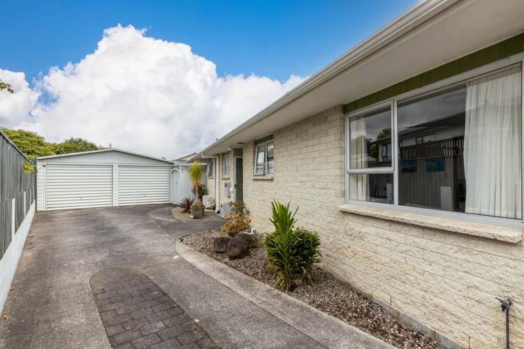 10 Leon Place Waitara_22