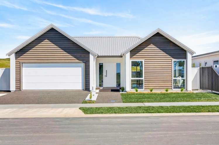 20 Annie Aranui Drive Poraiti_1