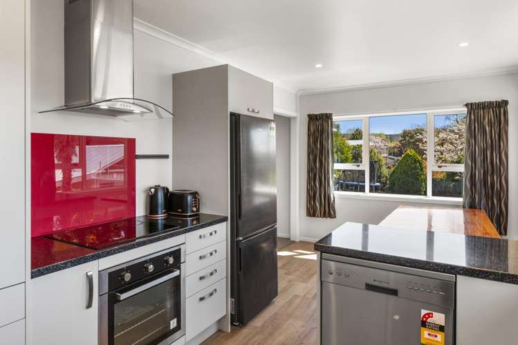 53 Eighty Eight Valley Road Wakefield_16