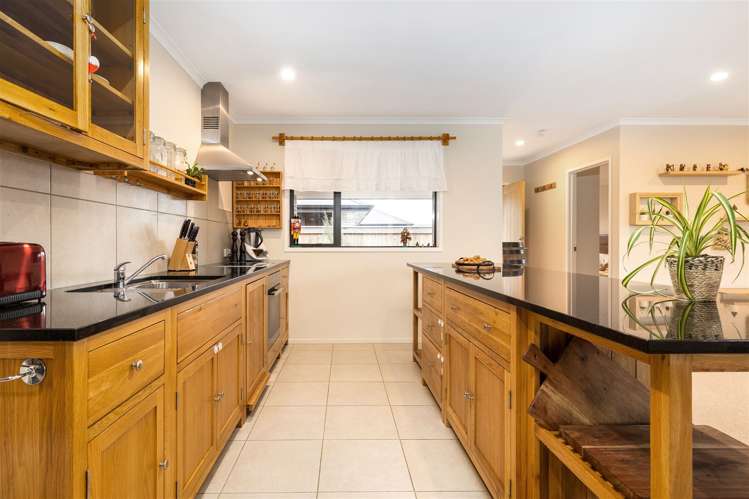 7 Dakota Place Burleigh_7