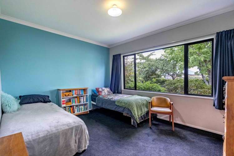 775 Queens Drive Waikiwi_15