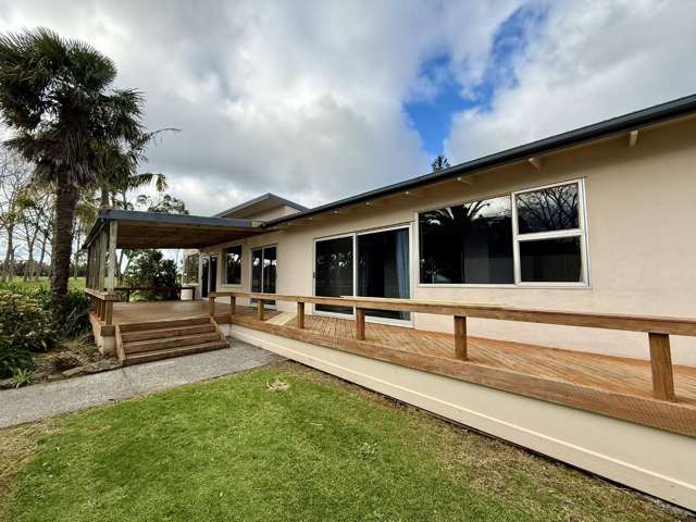 SUNNY RURAL RETREAT – SANDYS ROAD