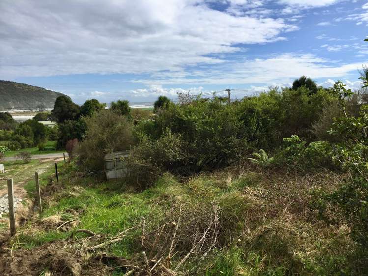 20 Horncastle Crescent Kahurangi National Park_4