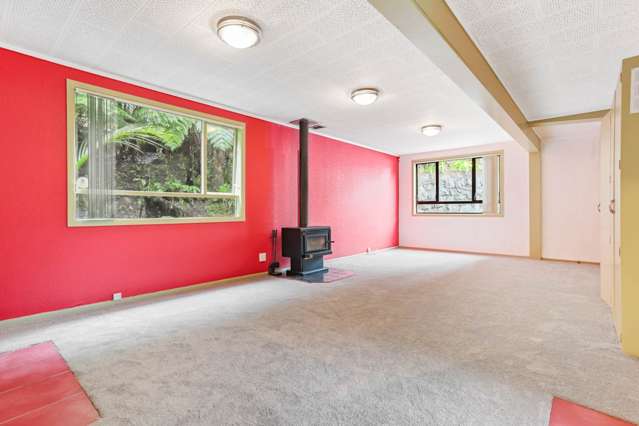 202 Godley Road Titirangi_1