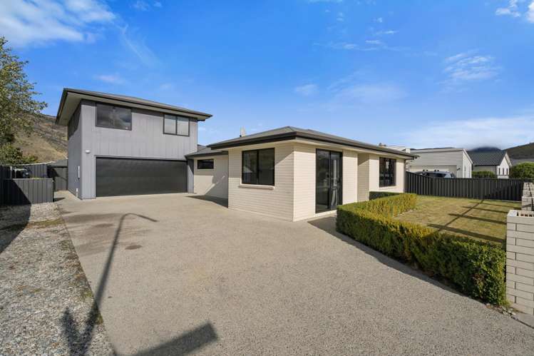 24 Risinghurst Terrace Lower Shotover_18