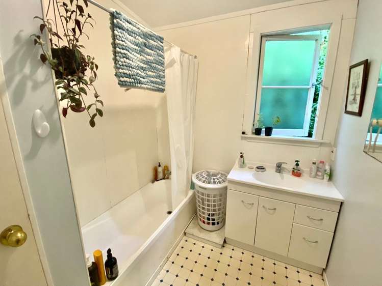 12 Myrtle Crescent Mount Cook_7