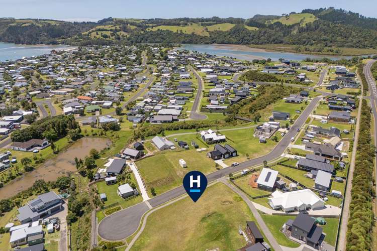 2 Tinirau Place Cooks Beach_15