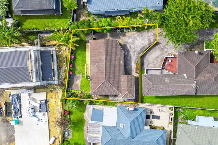 2/154 East Coast Road Forrest Hill_16