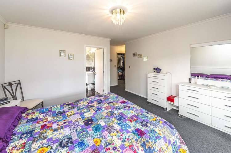 8 Lithgow Drive Otamatea_23