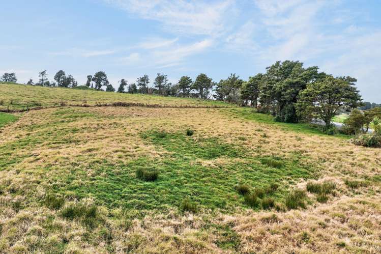 2 Arahanga Road Paparoa_7