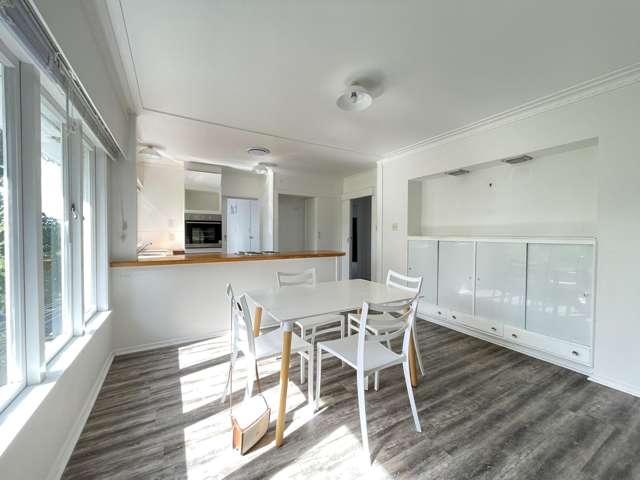 A/1 Cowley Place Te Kamo_3