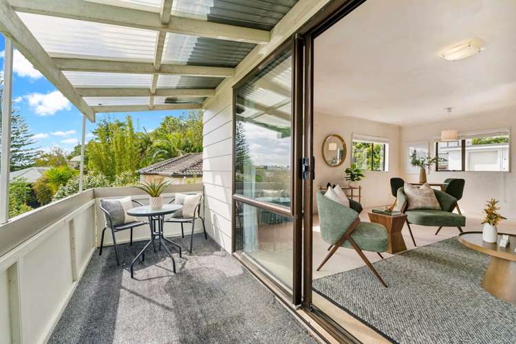 25A Downing Street Glenfield_2