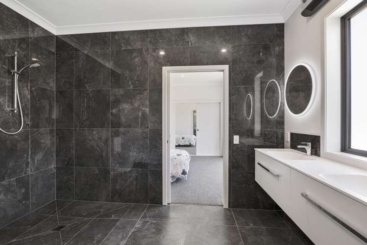 21 Dalys Road Lincoln_13