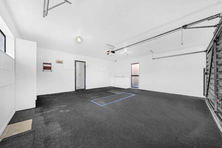 2/69 Victoria Road Papatoetoe_24