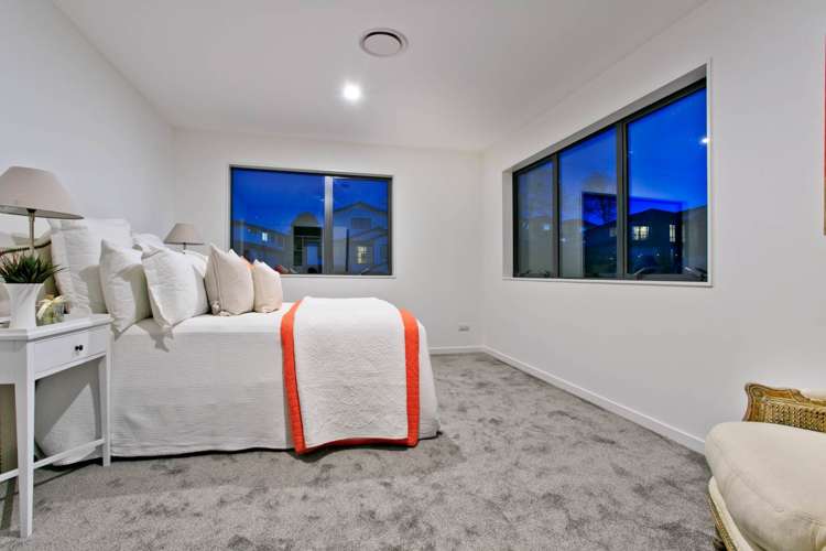 7 Lagonda Rise Oteha_14