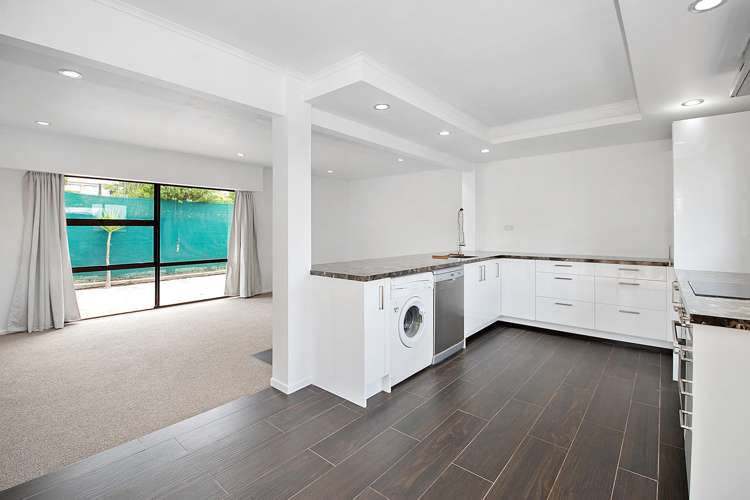 10 Meadow Crescent Te Atatu South_5