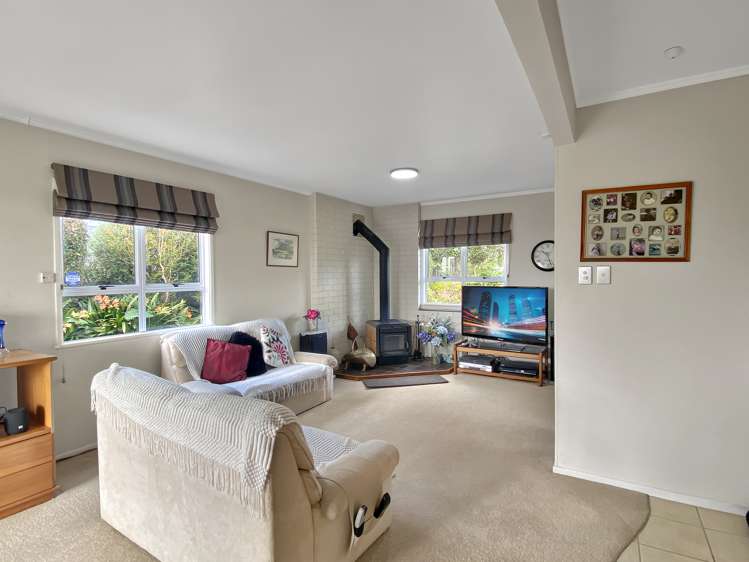 24 Te Paka Crescent Kamo_14