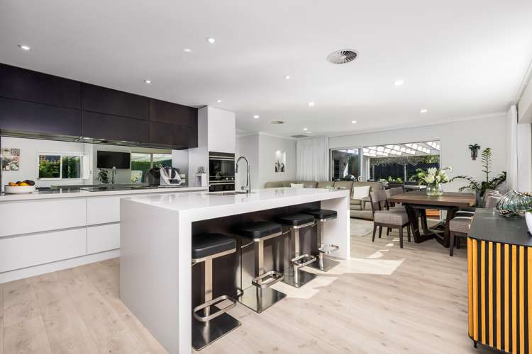 17 Te Wharau Drive Greenhithe_8