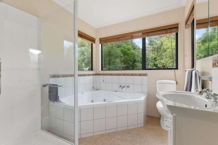 27 Lake Brunner Road Moana_15