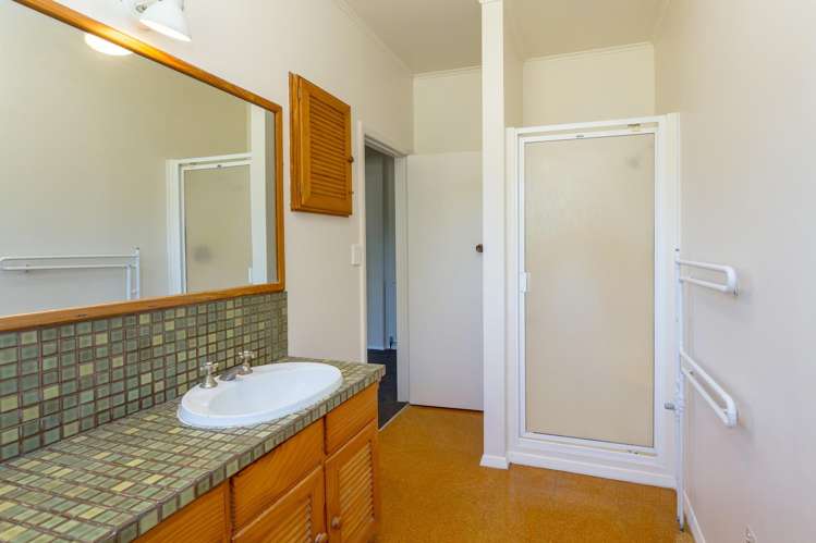 57 Admiral Station Road Gladstone_26