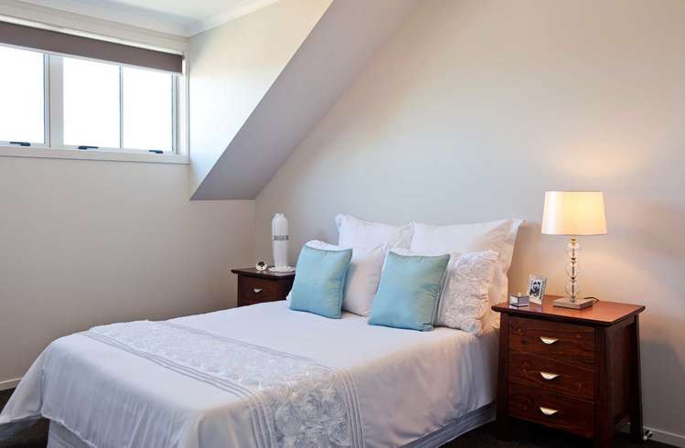 15 Chiefs Court Hamilton East_3