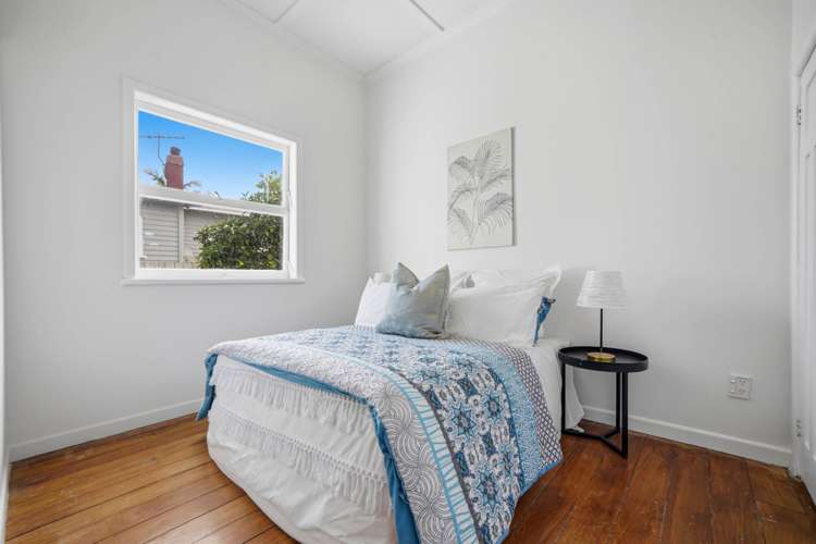 26 Onewa Road Northcote Point_10