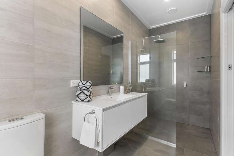 216 Arthur Street Onehunga_13