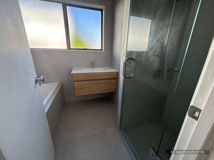 21 Fitzherbert Ave West Harbour_5