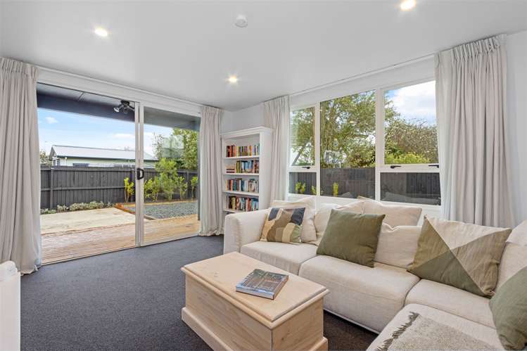 8b Queenspark Drive Parklands_2