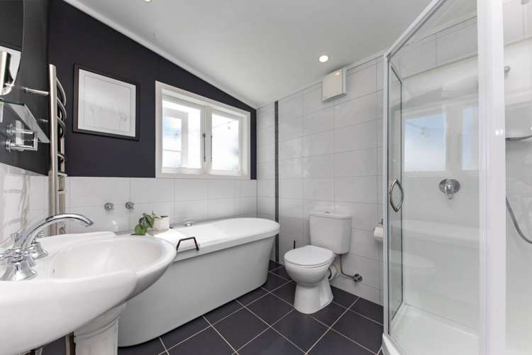 132 Hutchinson Avenue New Lynn_11