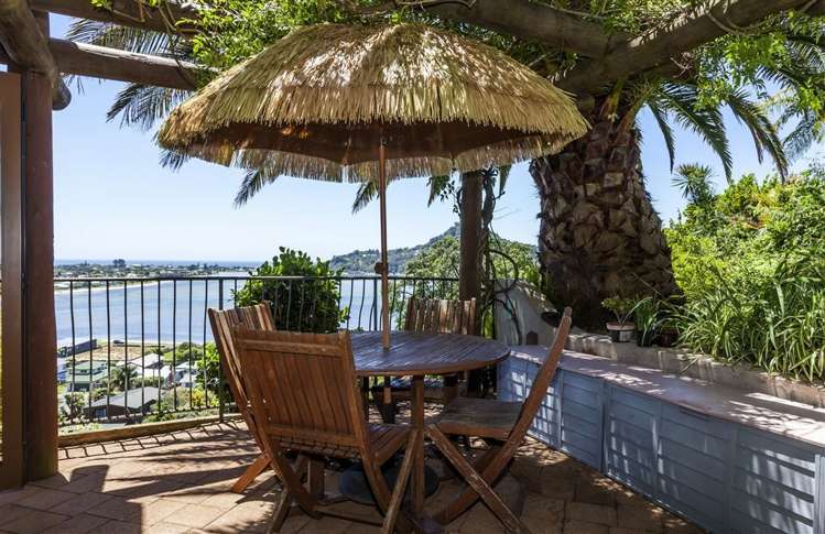 16 Pine Grove Tairua_4