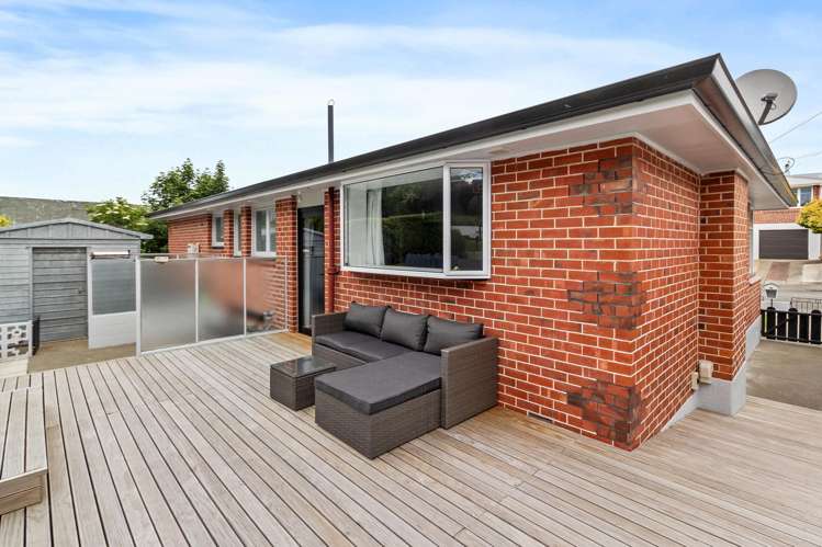 15 Sherratt Street West End_16