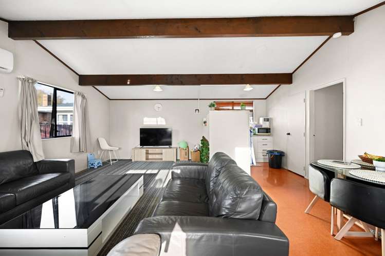 61A Carrington Avenue Silverdale_4