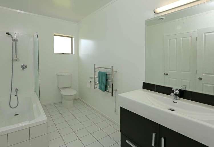 15 Carlas Way 1774_11