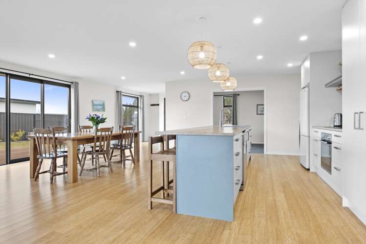 2 Glenfield Avenue Twizel_6