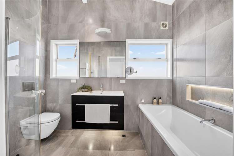 1/11 Cecil Road Milford_38
