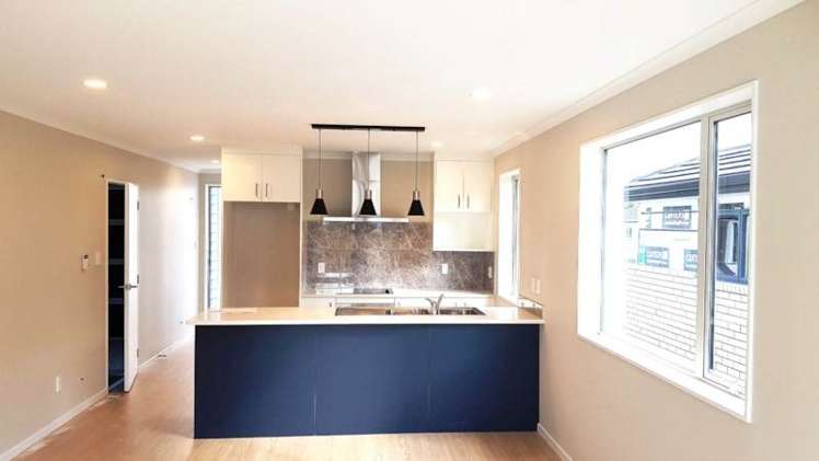 11 Farmland Road_0