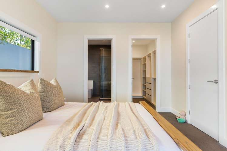 236 Vipond Road Stanmore Bay_13