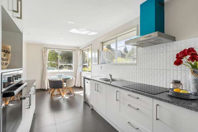 39 Onedin Place Titirangi_3