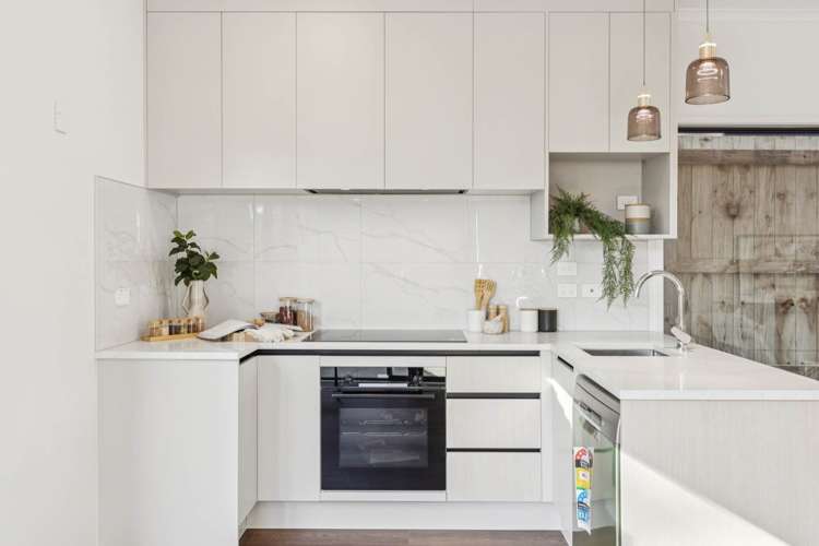 23 Melton Road Mt Wellington_27