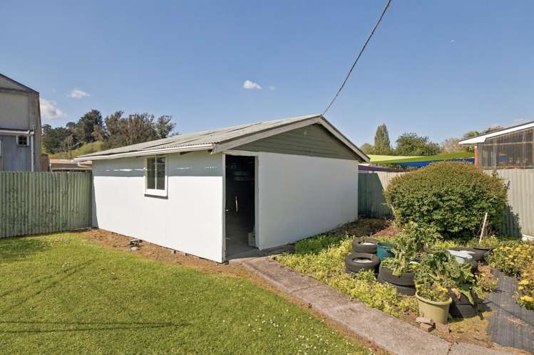 40 Paraekaretu Street Hunterville_15