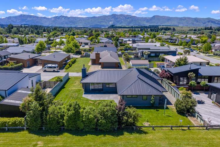 3 Poppy Lane Albert Town_24