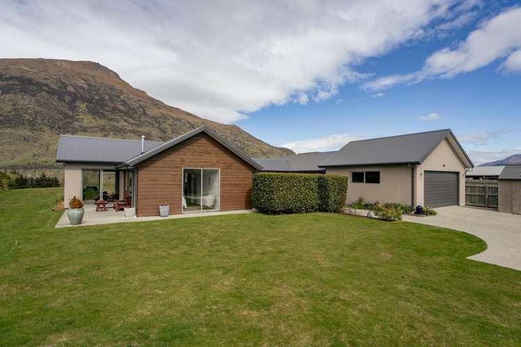 38 Judge and Jury Drive Lake Hayes_14