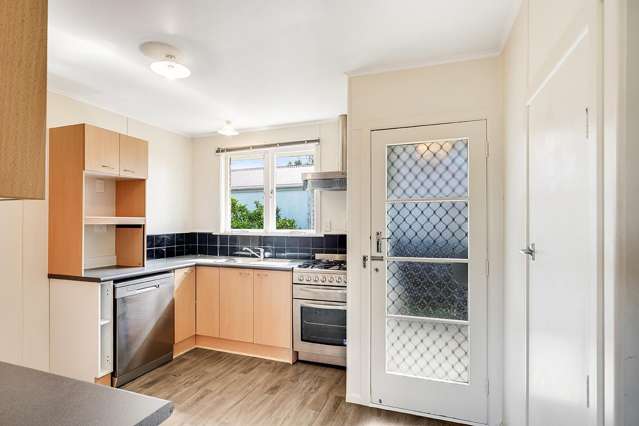 1/63 Te Aroha Street Hamilton East_4