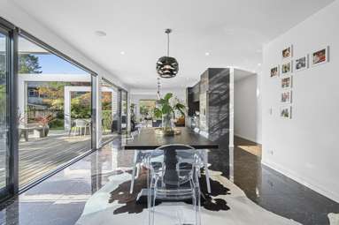 13 Fernbrook Drive_4