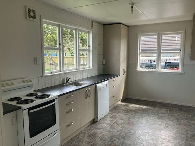 8 Murphy Lane 11337_1